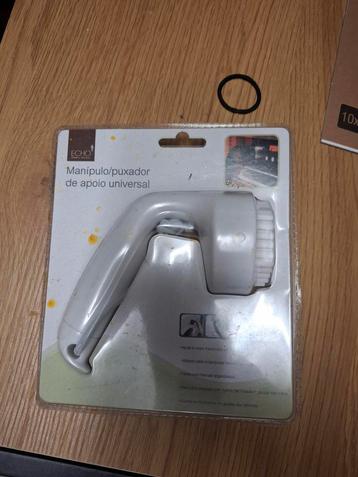 Schoonmaakborstel voor Knoppen - Nieuw in Verpakking beschikbaar voor biedingen