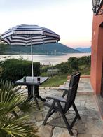 Vakantiehuis | 4 Appartementen | Meer Maggiore | vakantie, 4 of meer slaapkamers, Dorp, Wasmachine, Lombardije en Merengebied