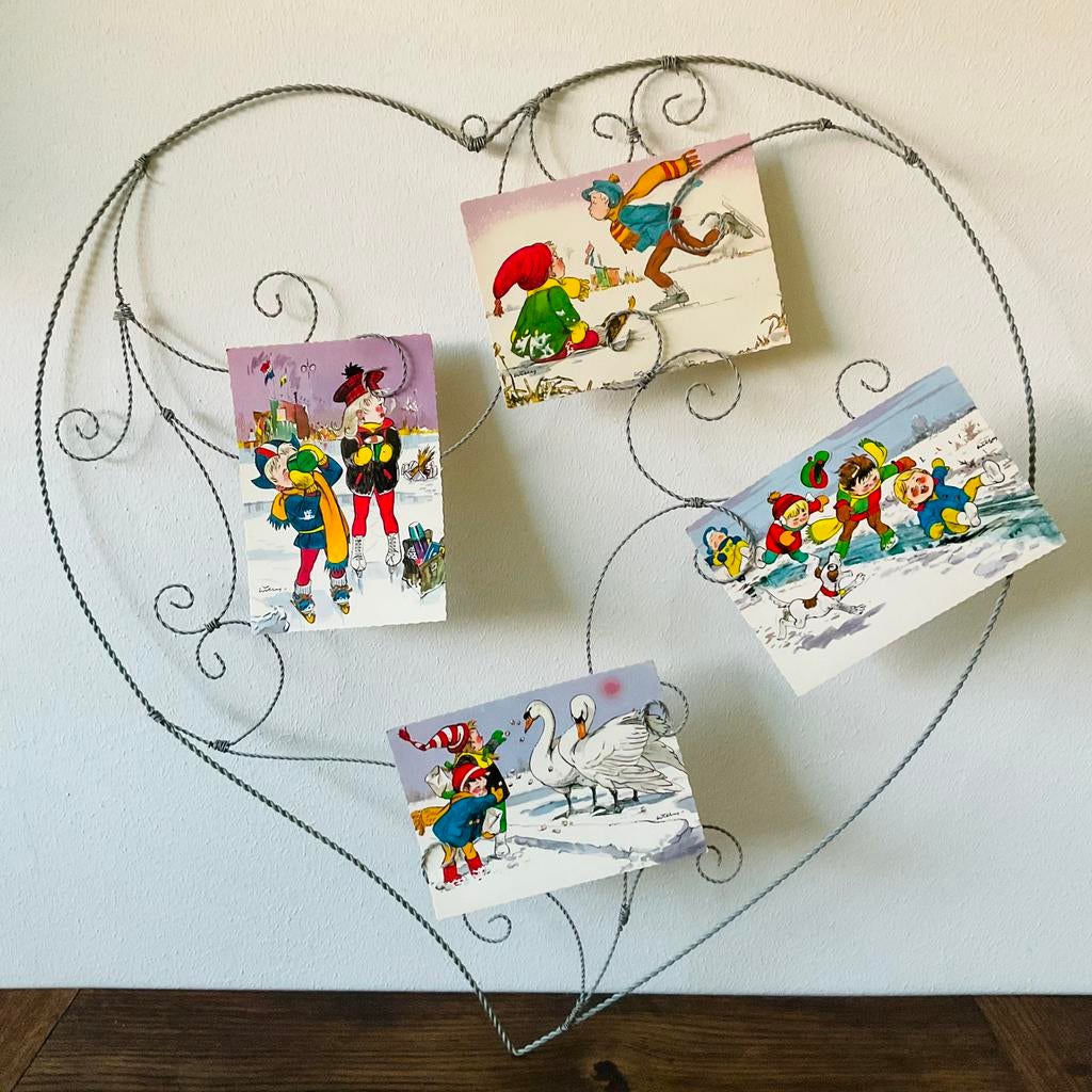 ANSICHTKAARTEN HOUDER ♥️ HART VORM METAAL, Huis en Inrichting, Woonaccessoires | Wanddecoraties, Zo goed als nieuw, Ophalen of Verzenden