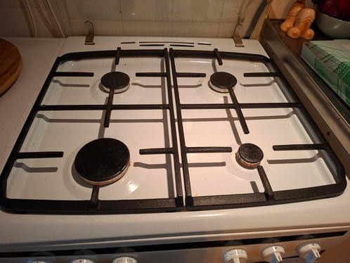 Te koop gasfornuis inventum vanaf 6-9, Witgoed en Apparatuur, Fornuizen, Zo goed als nieuw, Vrijstaand, Gas, 4 kookzones, 85 tot 90 cm