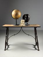 Spaanse sidetable antiek, Antiek en Kunst, Ophalen