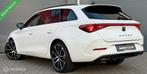 CUPRA Leon Sportstourer 1.4 e-Hybrid 245PK VZ ACC/Clima/LED/, 77 km/l, Gebruikt, Zwart, 4 cilinders