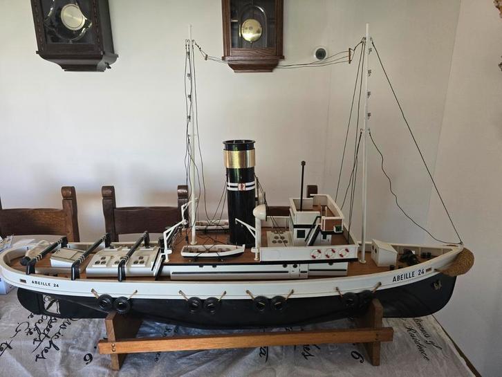 ABEILLE 24, Hobby en Vrije tijd, Modelbouw | Boten en Schepen, Gebruikt, Overige merken, Ophalen