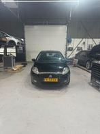Fiat Punto, Voorwielaandrijving, 4 cilinders, 400 kg, Zwart