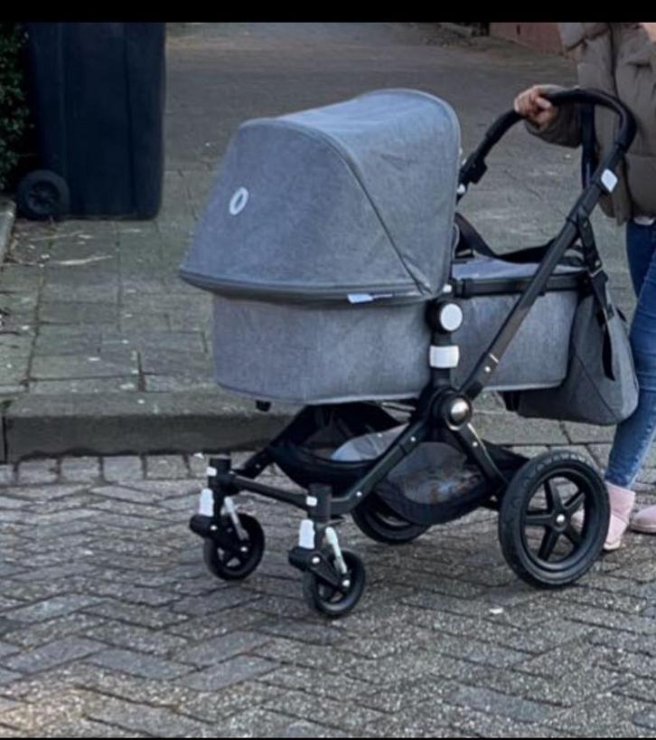 Grijze Bugaboo Cameleon Plus met extra, Kinderen en Baby's, Kinderwagens en Combinaties, Zo goed als nieuw, Bugaboo, Ophalen