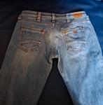 Fijnzittende dames AJ Armani jeans, maat 29x30, Blauw, Ophalen of Verzenden, Zo goed als nieuw, Lang