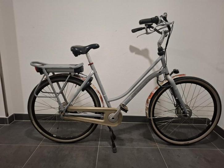 Cortina elektrische fiets - opknapper, Fietsen en Brommers, Fietsen | Dames | Damesfietsen, Gebruikt, Overige merken, Versnellingen