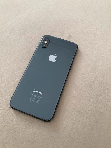 iPhone Xs | 256GB (100%) beschikbaar voor biedingen