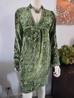 Joya's Vida velvet mirror dress in mosgroen, Maat 38/40 (M), Joya's Vida, Ophalen of Verzenden, Zo goed als nieuw