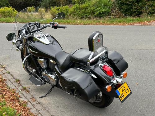 Kawasaki VN 900 Classic (model 2015, 10.100km, 1e eigenaar), Motoren, Motoren | Kawasaki, Particulier, Chopper, 2 cilinders, Ophalen