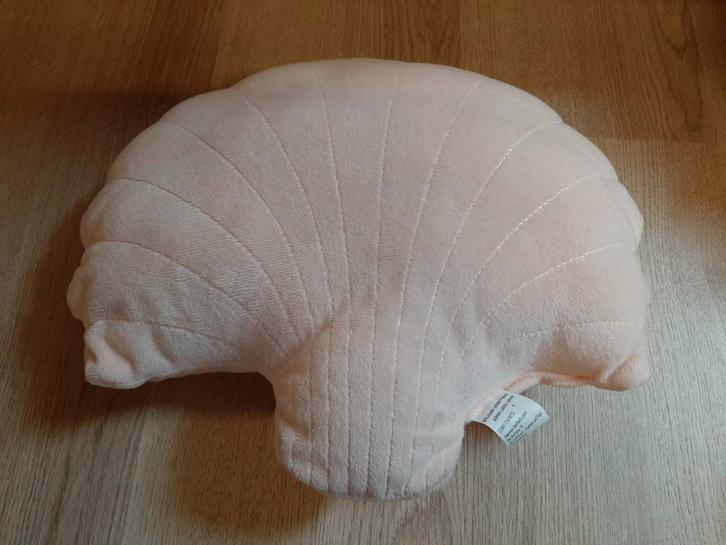 Zeeman schelp kussentje kussen 35 cm, Huis en Inrichting, Woonaccessoires | Kussens, Ophalen of Verzenden