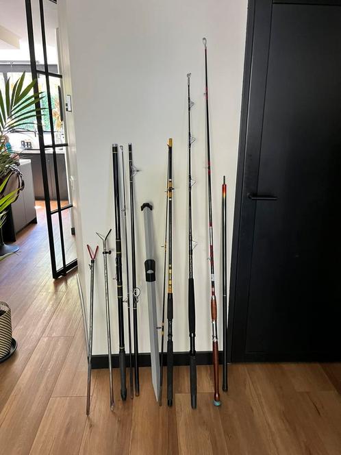 Diverse vispullen te koop, hengel, molen, koffer, Watersport en Boten, Hengelsport | Roofvissen, Gebruikt, Ophalen