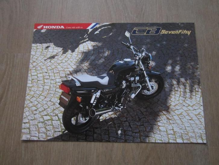 Honda CB 750 Sevenfifty brochure folder 1995 1996, Motoren, Handleidingen en Instructieboekjes, Honda, Ophalen of Verzenden