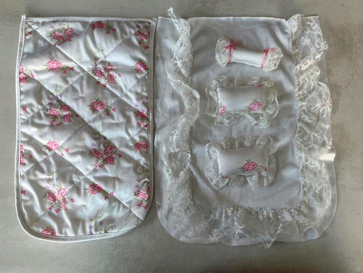 Barbie beddengoed jaren 90, Verzamelen, Poppen, Gebruikt, Accessoires, Ophalen of Verzenden