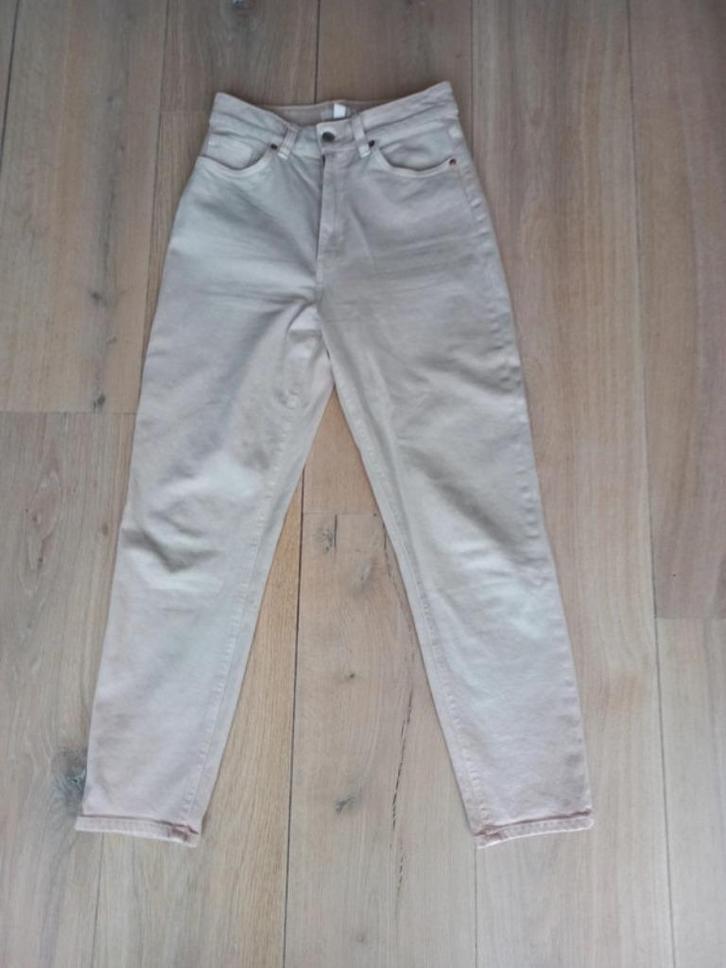 Jeans van H&M. Maat 36, Kleding | Dames, Spijkerbroeken en Jeans, Zo goed als nieuw, W28 - W29 (confectie 36), Overige kleuren