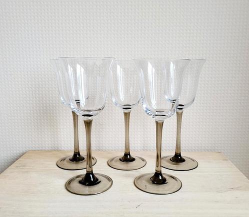 Set van 5 vintage retro wijnglazen met rookglas voet!, Verzamelen, Glas en Borrelglaasjes, Zo goed als nieuw, Ophalen of Verzenden