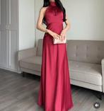 Rode halter jurk (ingebouwde cups), Galajurk, Ophalen of Verzenden, Zo goed als nieuw, Maat 34 (XS) of kleiner