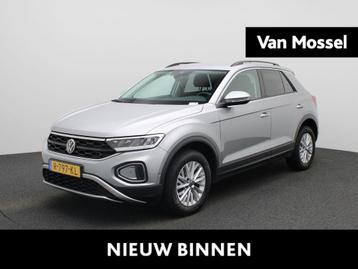 Volkswagen T-Roc 1.5 TSI Life | Apple Carplay | Parkeersenso beschikbaar voor biedingen