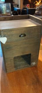 Designed by Lotte katten meubel, Dieren en Toebehoren, Ophalen, Gebruikt, ., .