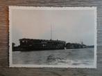 Foto van een Nederlands wachtschip in Den Helder., Verzamelen, Militaria | Tweede Wereldoorlog, Ophalen of Verzenden, Marine, Nederland