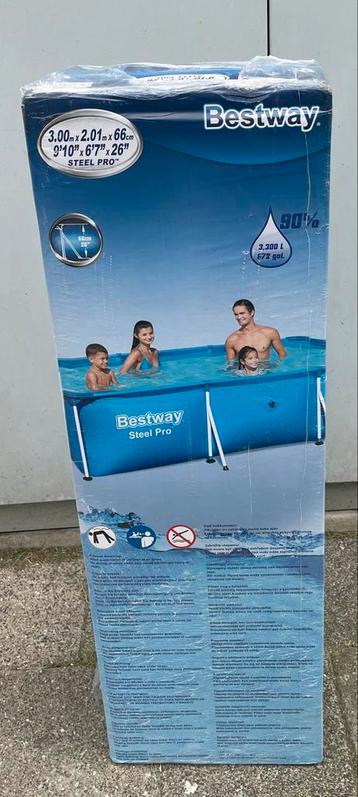 zwembad beschikbaar voor biedingen