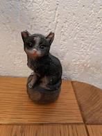 beeldje kat klein met kapot puntje oor gratis, Ophalen of Verzenden, Gebruikt, Dier