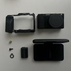 Sony ZVE10 + Smallrig cage + 2 battery and charger cage, Audio, Tv en Foto, Videocamera's Digitaal, Ophalen of Verzenden, Zo goed als nieuw