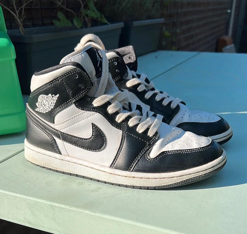 Nike Air Jordan 1 MID Panda, black/white classic, maat 41, Kleding | Heren, Schoenen, Zwart, Nike, Ophalen of Verzenden, Sneakers of Gympen