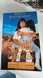 In een Sluier Gevangen - Betty Mahmoody, Ophalen of Verzenden, Gelezen, Overige