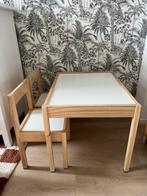 Kindertafel met twee stoelen IKEA, Ophalen, Zo goed als nieuw, Stoel(en)
