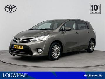 Toyota Verso 1.8 VVT-i Dynamic Limited | Navigatie | Parkeer beschikbaar voor biedingen
