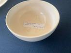 Wedgwood traditional plain schaaltje diam.14.9 x 7.6, Huis en Inrichting, Keuken | Servies, Ophalen of Verzenden, Wedgwood, Porselein