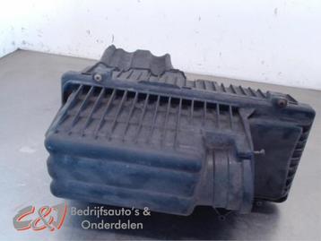 Luchtfilterhuis van een Peugeot Expert beschikbaar voor biedingen