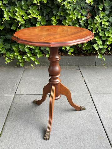 Vintage Bijzettafeltje Wijntafeltje Plantentafel Klauwvoet beschikbaar voor biedingen