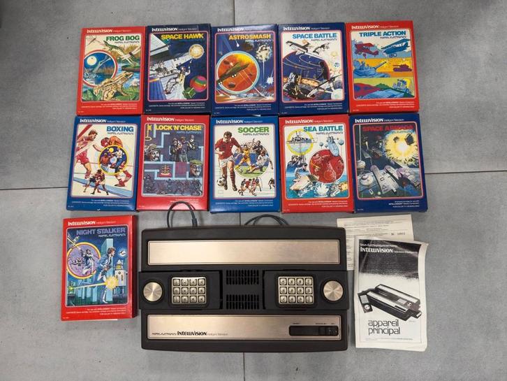 Retro Mattel Intellivision Console + 11 Originele Games (Com, Spelcomputers en Games, Spelcomputers | Overige, Zo goed als nieuw