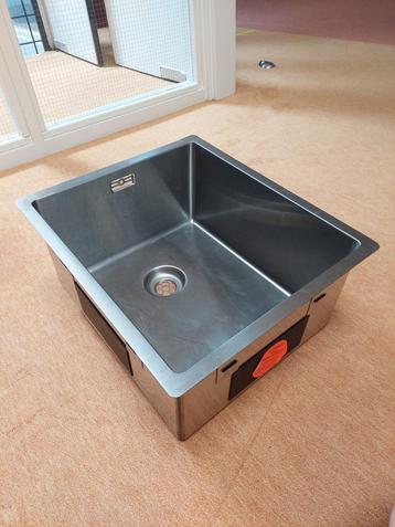 Lanesto spoelbak 340 x 400 zgan beschikbaar voor biedingen