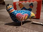 Russische vintage opwindbare kip. Met sleutel., Ophalen