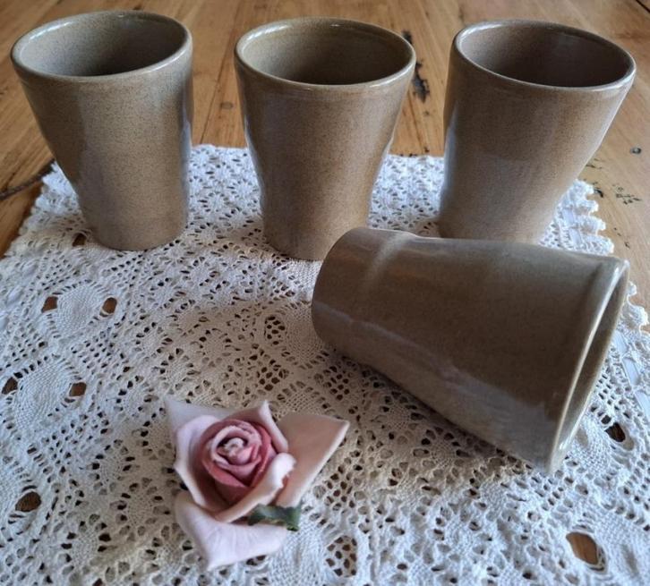 4 Franse stapelbare gres bekers, Cermer, Huis en Inrichting, Keuken | Servies, Zo goed als nieuw, Kop(pen) en/of Schotel(s), Overige stijlen