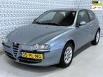 Alfa Romeo 147 1.6 T.Spark Veloce Lusso - Vol opties! (2004), Origineel Nederlands, Te koop, 5 stoelen, Benzine