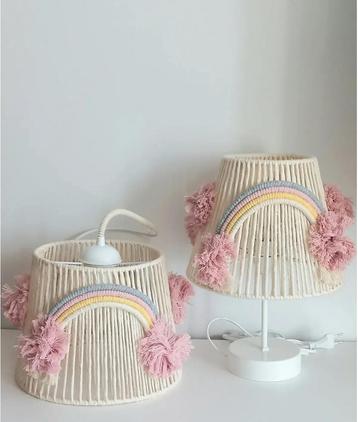 Lampenset hanglamp / plafondlamp + tafellamp beschikbaar voor biedingen