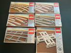 Partij lego 12v trein rails met doosjes, Lego, Lego, Ophalen of Verzenden, Zo goed als nieuw