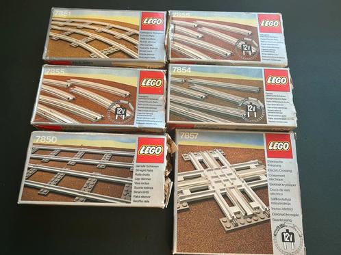 Partij lego 12v trein rails met doosjes, Kinderen en Baby's, Speelgoed | Duplo en Lego, Zo goed als nieuw, Ophalen of Verzenden