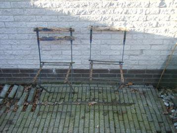 ijzeren bistrostoel frame. per stuk €7.50.  met voldoende ho beschikbaar voor biedingen