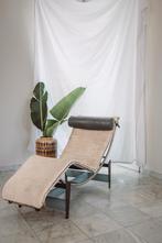 Cassina LC4 Chaise Longue Pony Leer Limited Edition, Ophalen, Zo goed als nieuw, Metaal, 150 cm of meer