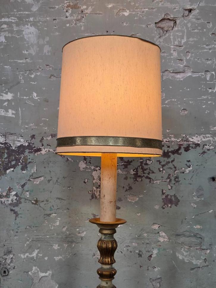 Grote ronde lampenkap met gouden details, Huis en Inrichting, Lampen | Lampenkappen, Gebruikt, 25 tot 50 cm, Rond, Crème, Ophalen