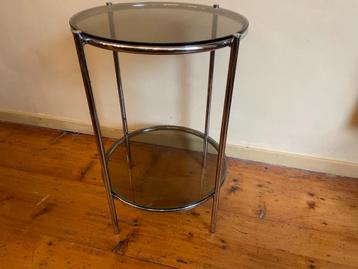 Verchroomd Tafeltje Bijzettafeltje rookglas jaren 60 vintage beschikbaar voor biedingen