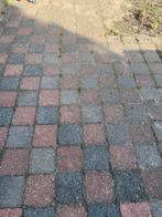Gratis af te halen 26m2 bestrating., Tuin en Terras, Ophalen, Klinkers, Zo goed als nieuw, 10 m² of meer