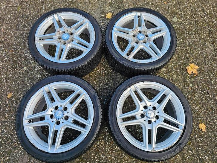 Mercedes AMG velgen 18" breedset allseason, Auto-onderdelen, Banden en Velgen, Banden en Velgen, All Season, 18 inch, 225 mm, Ophalen