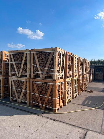 Aanbiedingg openhaardhout eik en berken hout beschikbaar voor biedingen