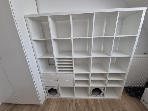 Kallax vakkenkast ikea met bureau, Huis en Inrichting, Kasten | Wandmeubels, Gebruikt, 150 tot 200 cm, 150 tot 200 cm, 25 tot 50 cm